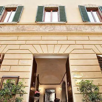 Graziella Patio Hotel Arezzo 4*,