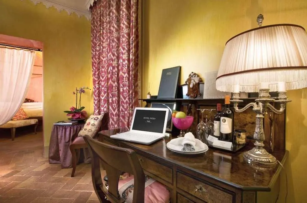 Graziella Patio Hotel Arezzo 4*,  Italia