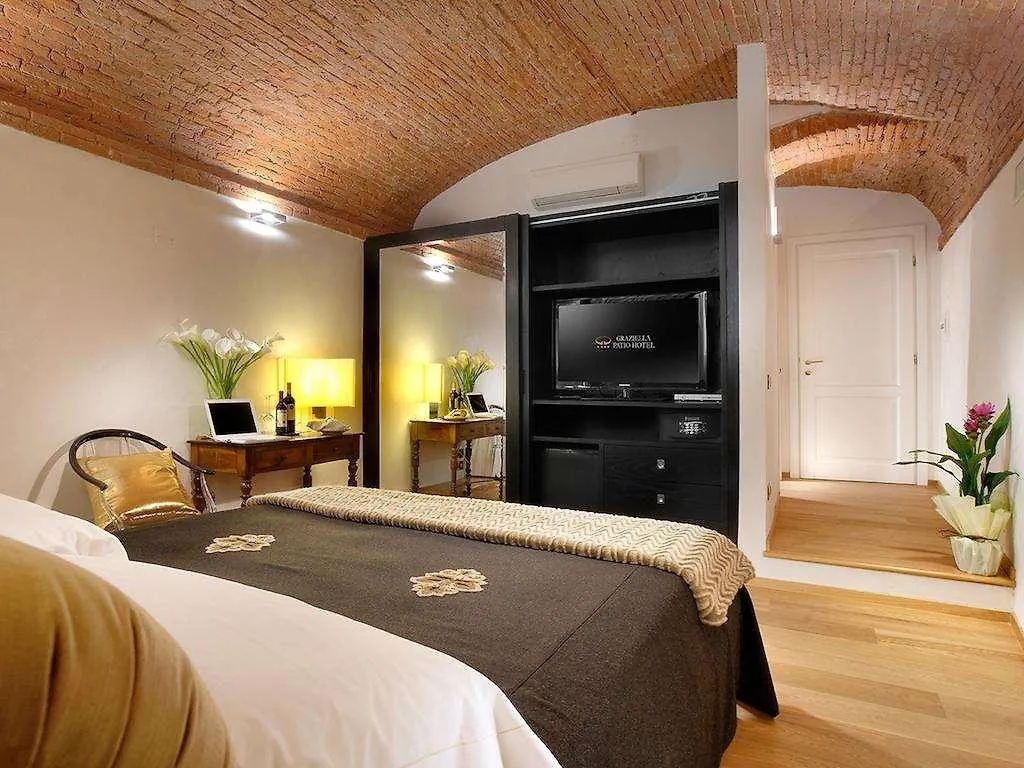 Graziella Patio Hotel Arezzo Italia